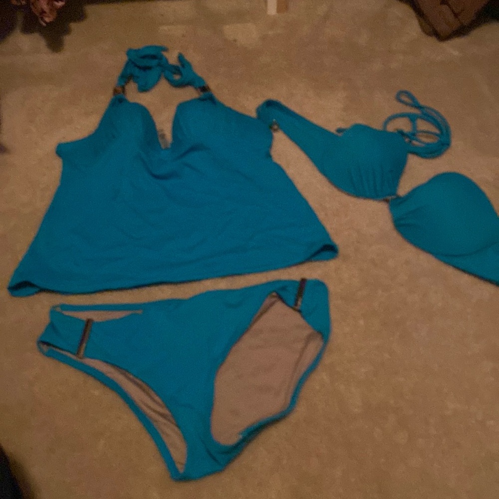 Victoria’s Secret size small turquoise Tankini with matching strapless bikini.